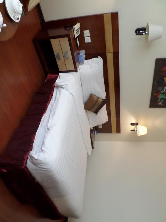 G.S Plaza Hotel Accra Ngoại thất bức ảnh